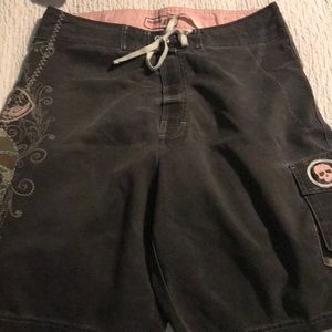 Urban Pipeline board shorts men’s size 36
